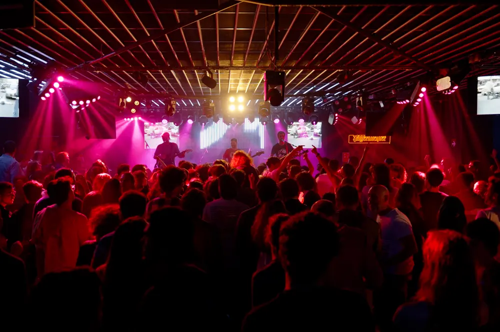 Concierto de Mala Gestión y Cora Yako en Sala Malandar Sevilla 2026