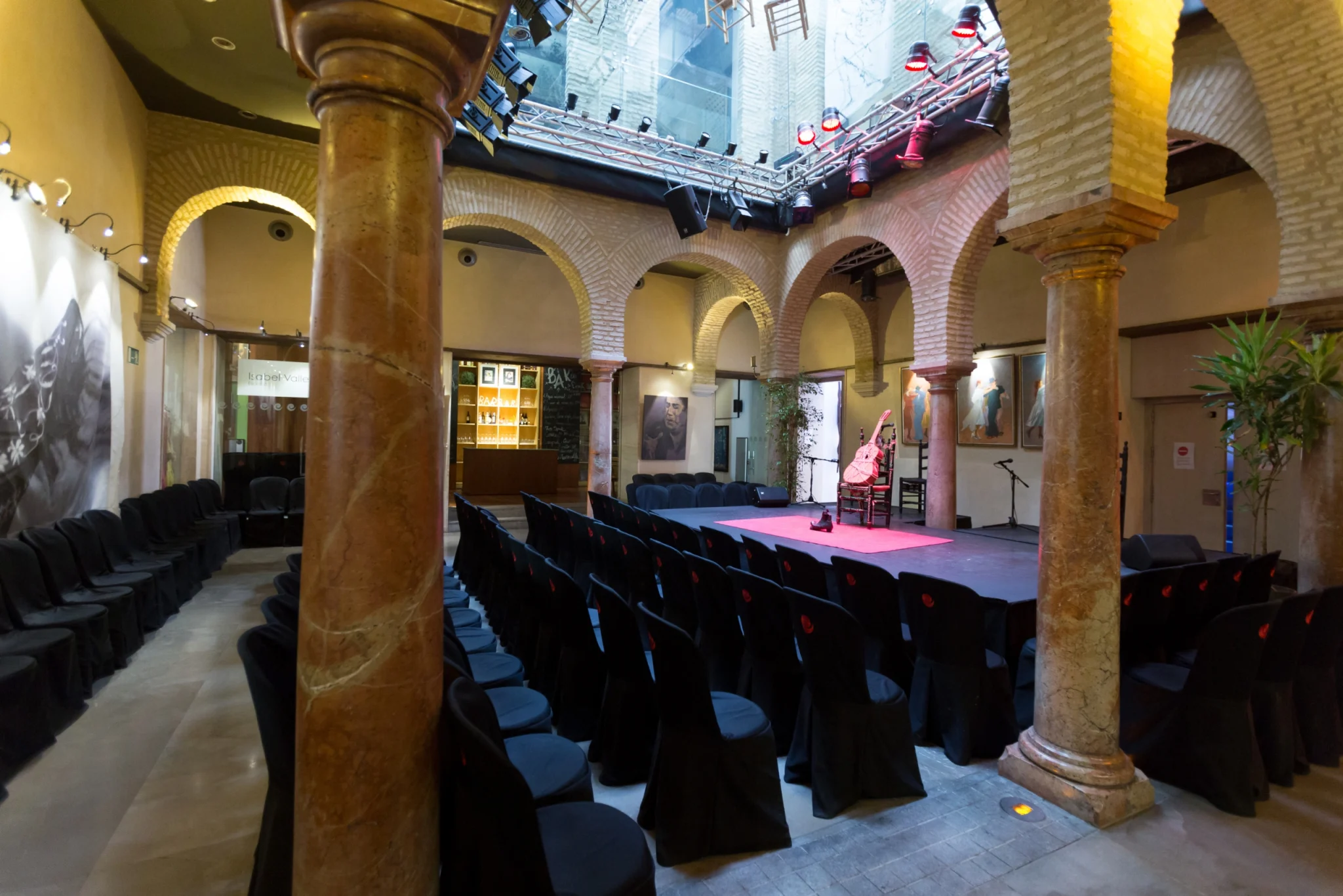 Patio interior del Museo del Baile Flamenco de Sevilla