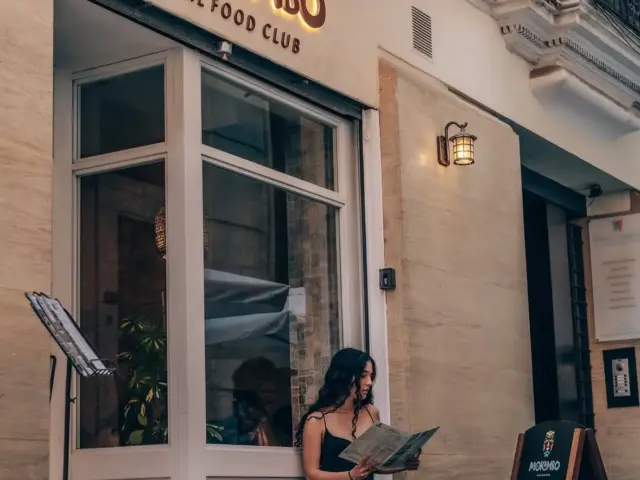 Mokambo Plaza Nueva