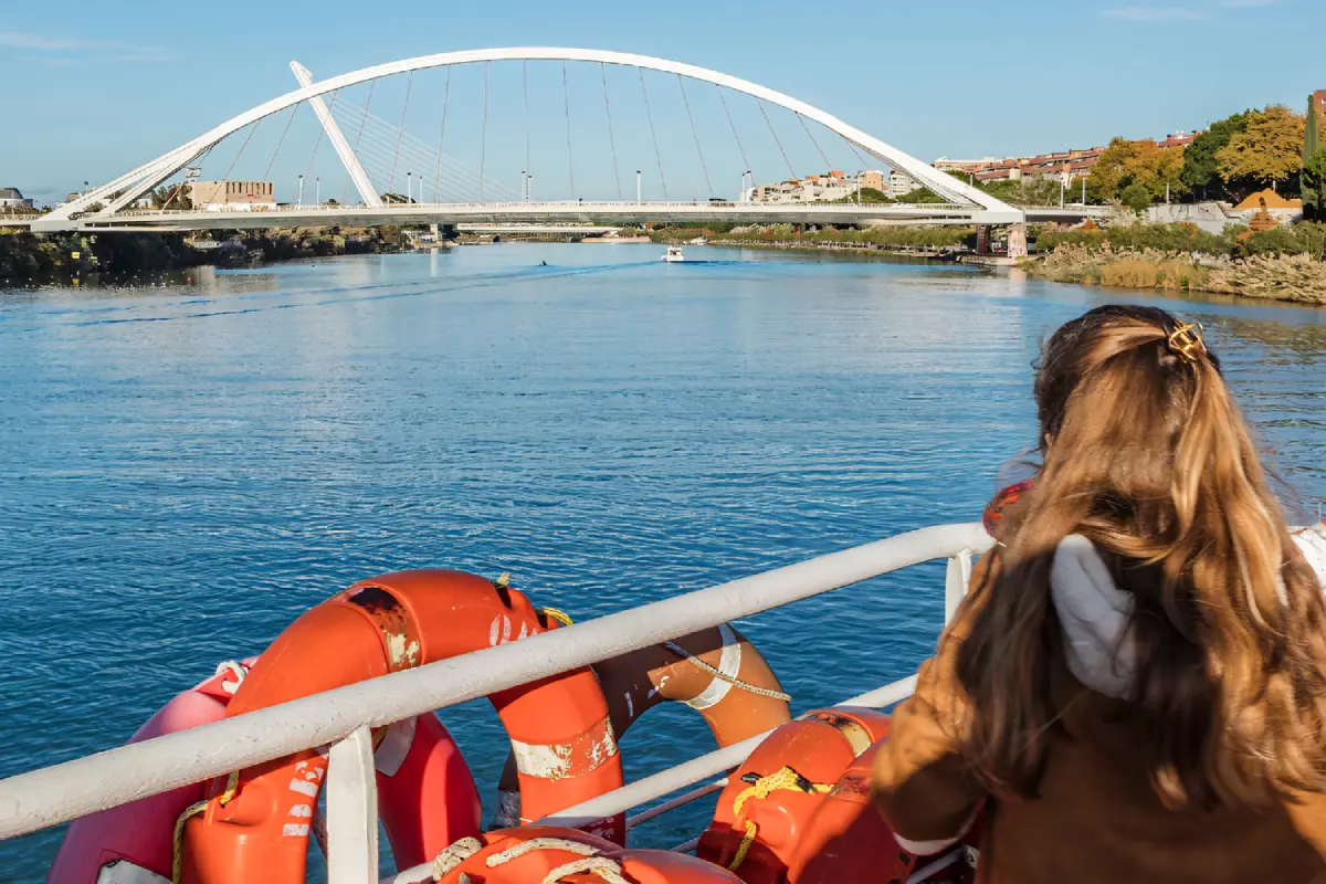Paseo en Barco Sevilla: Crucero por el Guadalquivir
