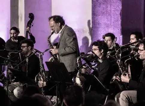 Andalucía Big Band und Antonio Lizana