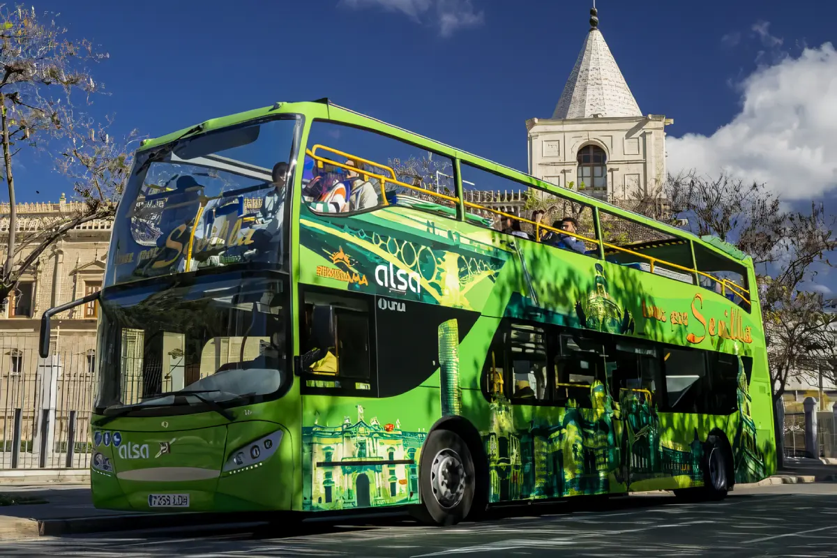 Autobús panorámico Sevilla Sevirama