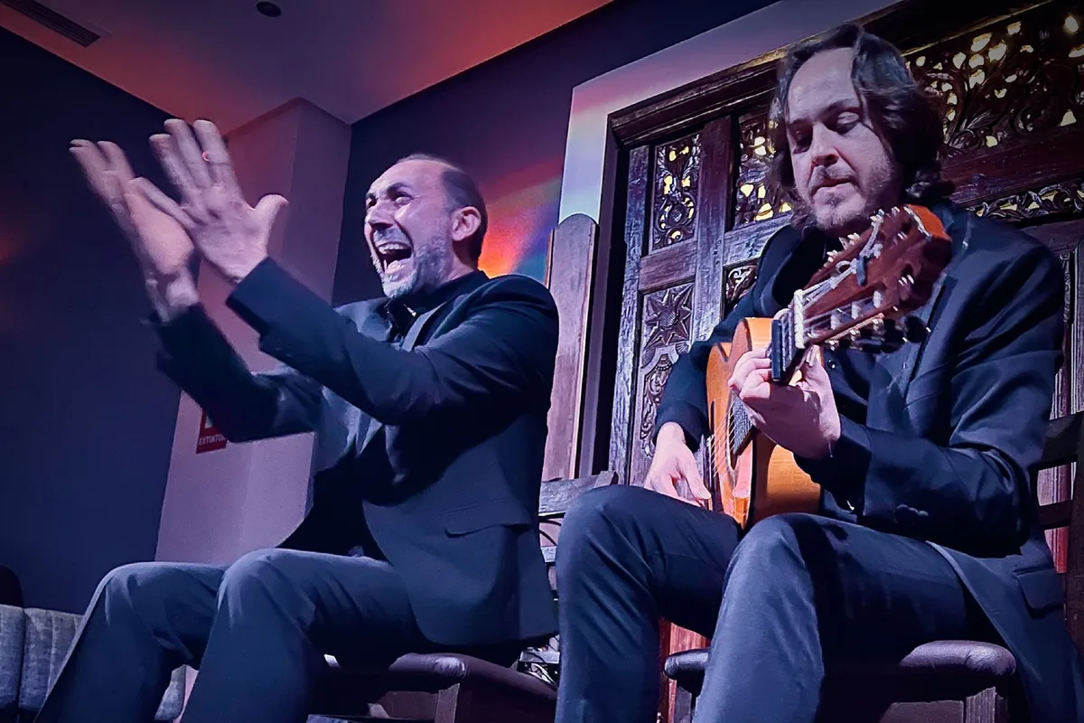 Leyendas de Triana y Experiencia Flamenca