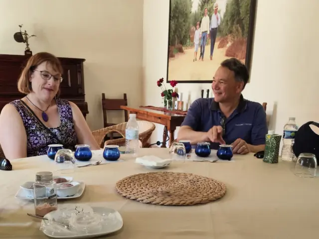 Besuch von Olivenhain und Ölmühle