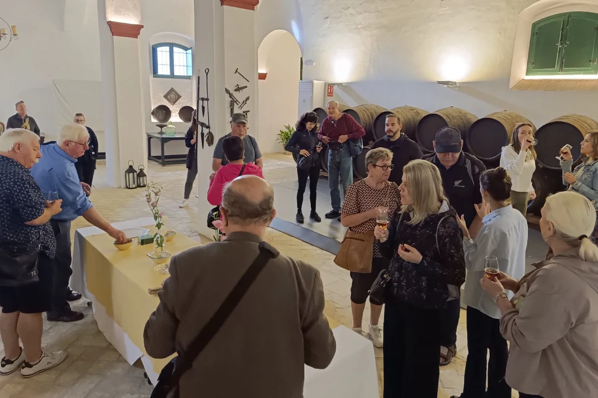 Visita a las Bodegas Halcón en Lebrija