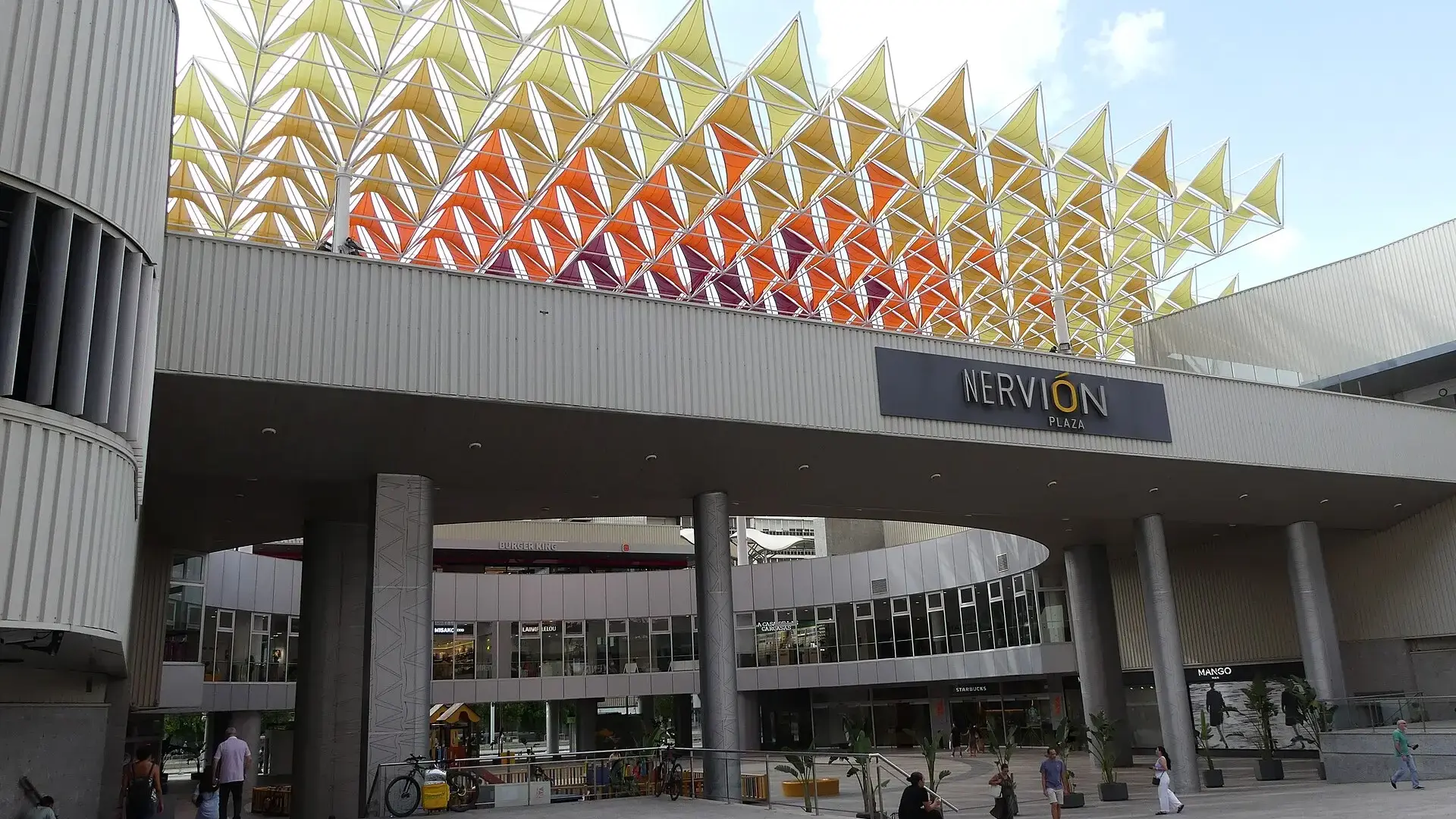 Nervión Plaza, Siviglia