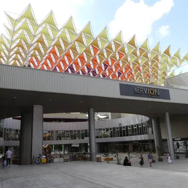 Nervión Plaza, Siviglia