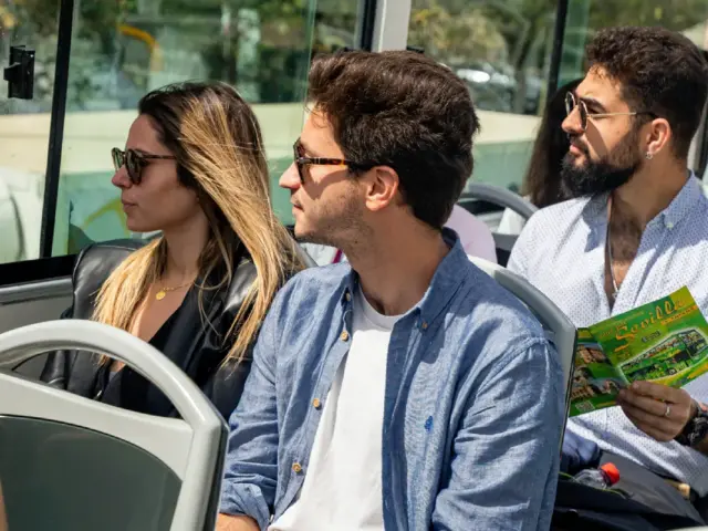 Autobús panorámico Sevilla Sevirama