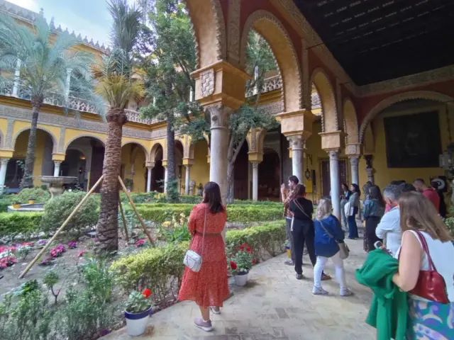Visita al Palacio de las Dueñas