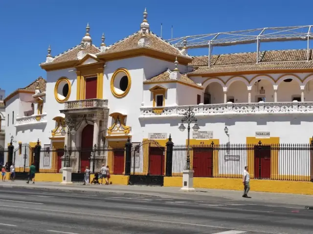 Paseo en tuk tuk por Sevilla