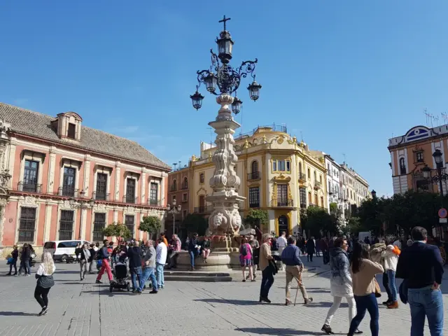 Sevilla Esencial a pie: Catedral, Alcázar y más
