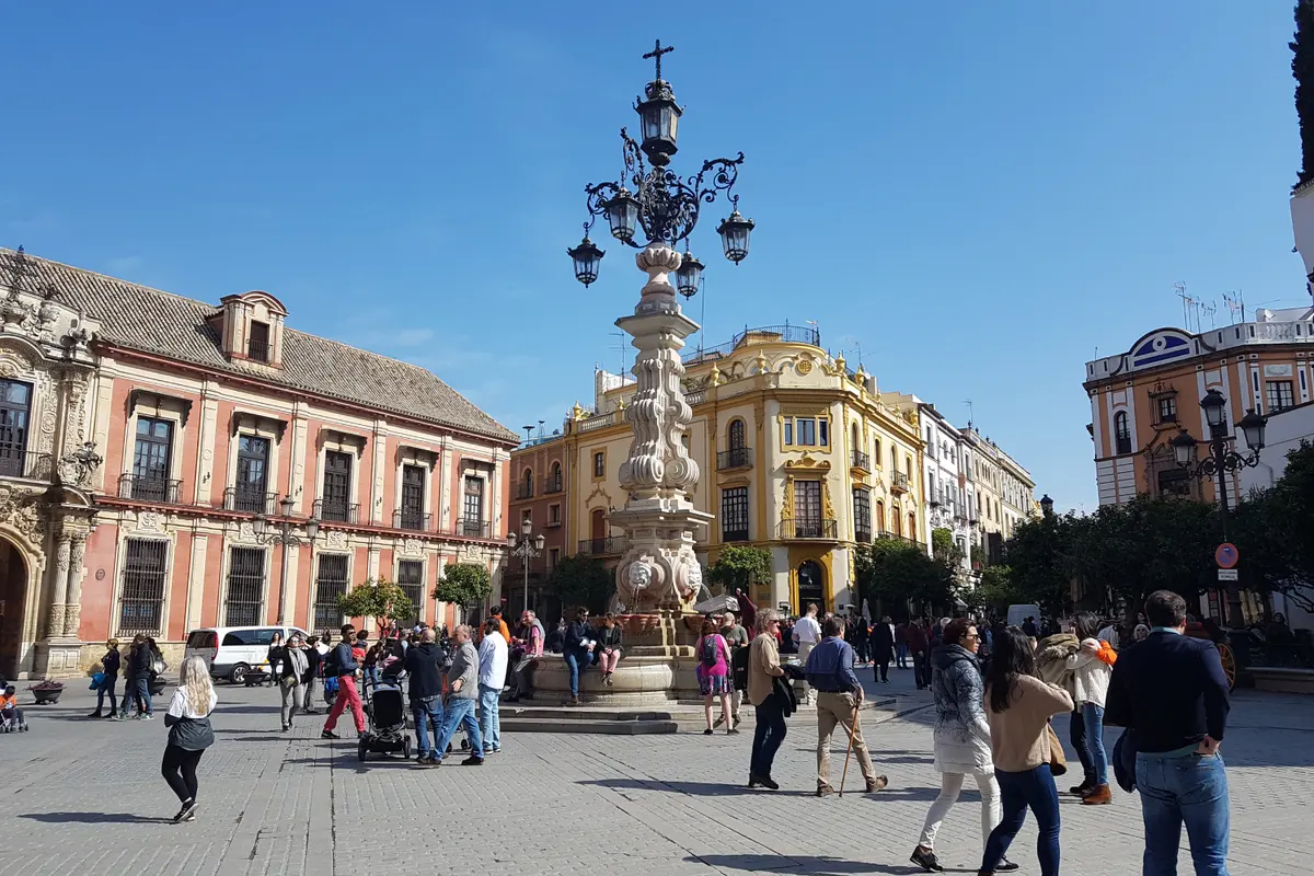 Sevilla Esencial a pie: Catedral, Alcázar y más