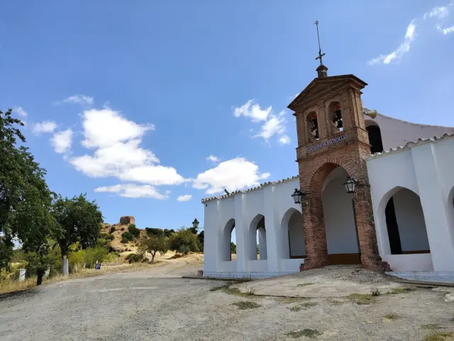 Santuario de la Virgen de Setefilla, Lora del Río