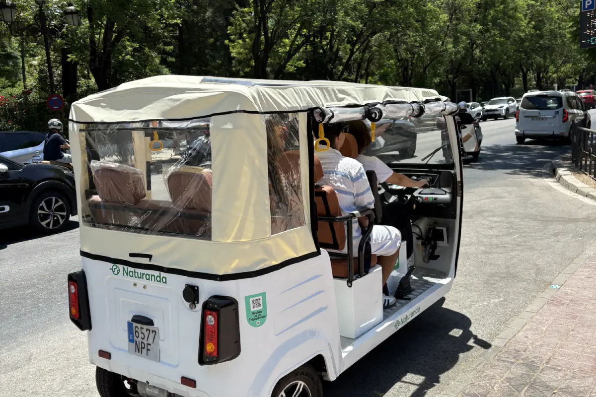 Paseo en tuk tuk por Sevilla