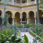 Visita el Palacio de las Dueñas con audioguía, sin colas